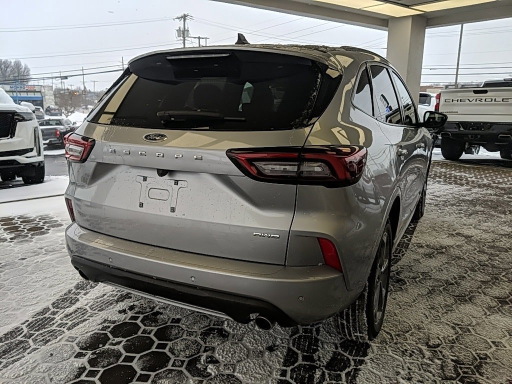 Certified 2023 Ford Escape ST-Line w/ Tech Pack #1 image 3