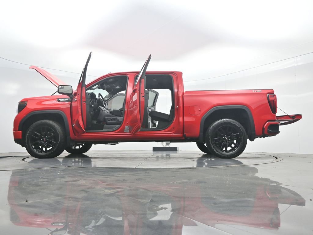 Used 2025 GMC Sierra 1500 Elevation w/ X31 Off-Road Package AWD/4WD image 45