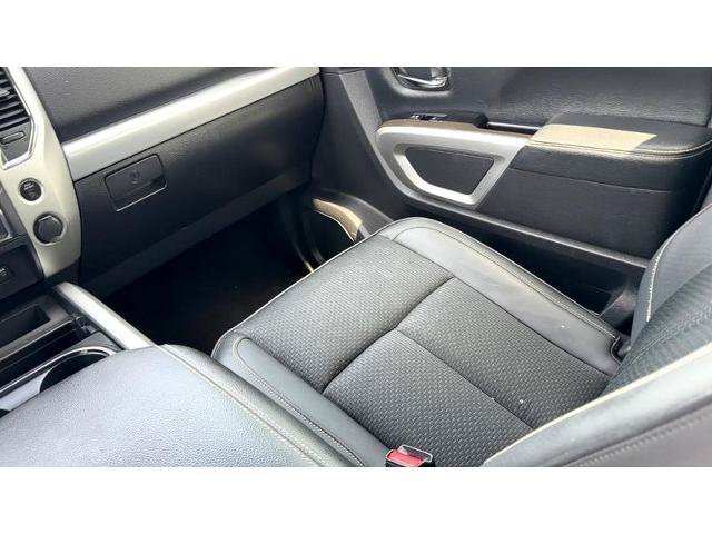Used 2019 Nissan Titan PRO-4X w/ Pro-4x Utility Package AWD/4WD image 16