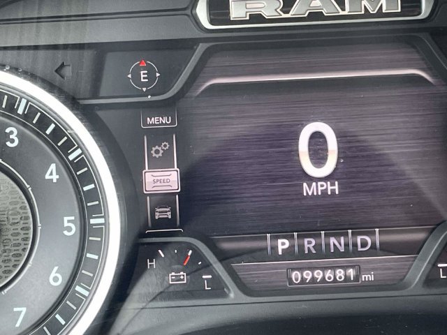 Used 2021 RAM 1500 Laramie AWD/4WD image 16