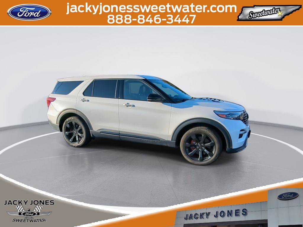 Certified 2022 Ford Explorer ST w/ Equipment Group 401A image 9