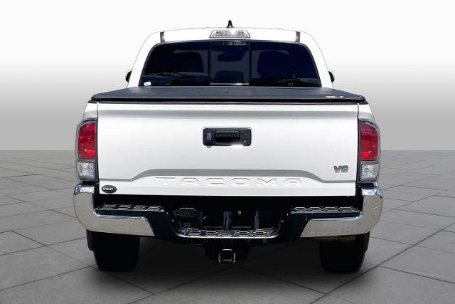 Used 2022 Toyota Tacoma TRD Off-Road AWD/4WD image 5