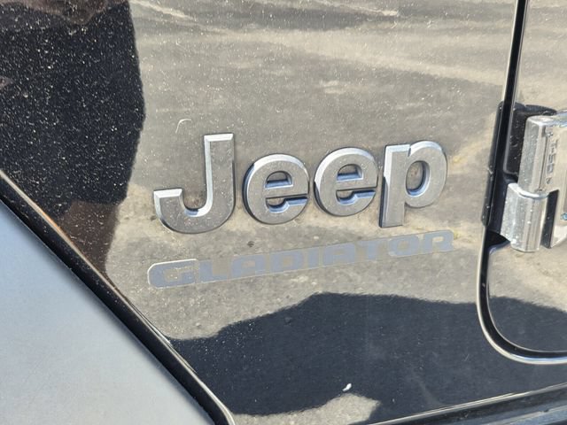 Used 2020 Jeep Gladiator Sport w/ Quick Order Package 24S AWD/4WD image 9