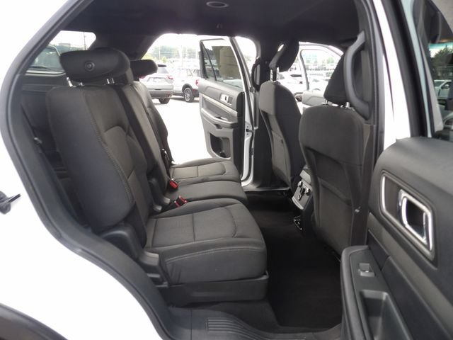 Certified 2019 Ford Explorer XLT w/ Equipment Group 201A FWD image 33