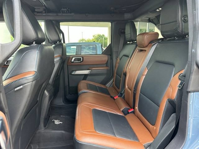 Certified 2023 Ford Bronco Outer Banks w/ Sasquatch Package AWD/4WD image 15
