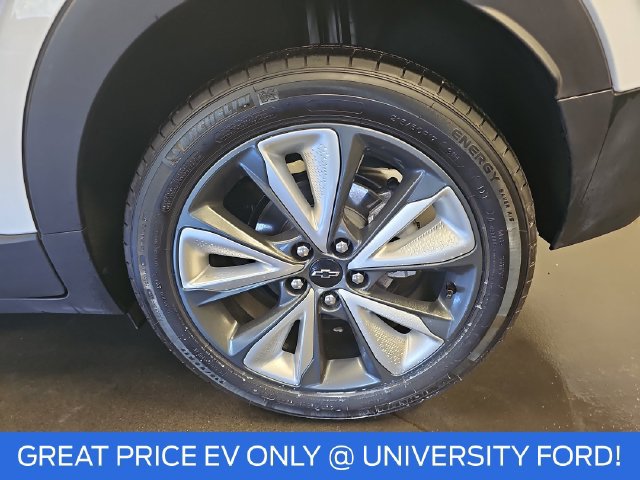 Used 2023 Chevrolet Bolt EUV LT w/ Convenience Package FWD image 31