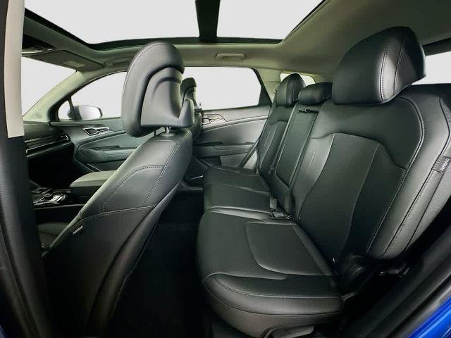 Used 2025 Kia Sportage SX FWD image 13