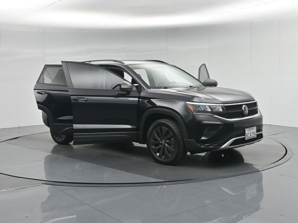 Used 2022 Volkswagen Taos S image 35