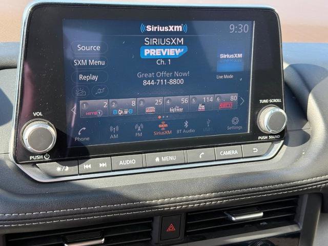 Used 2023 Nissan Rogue SV image 15