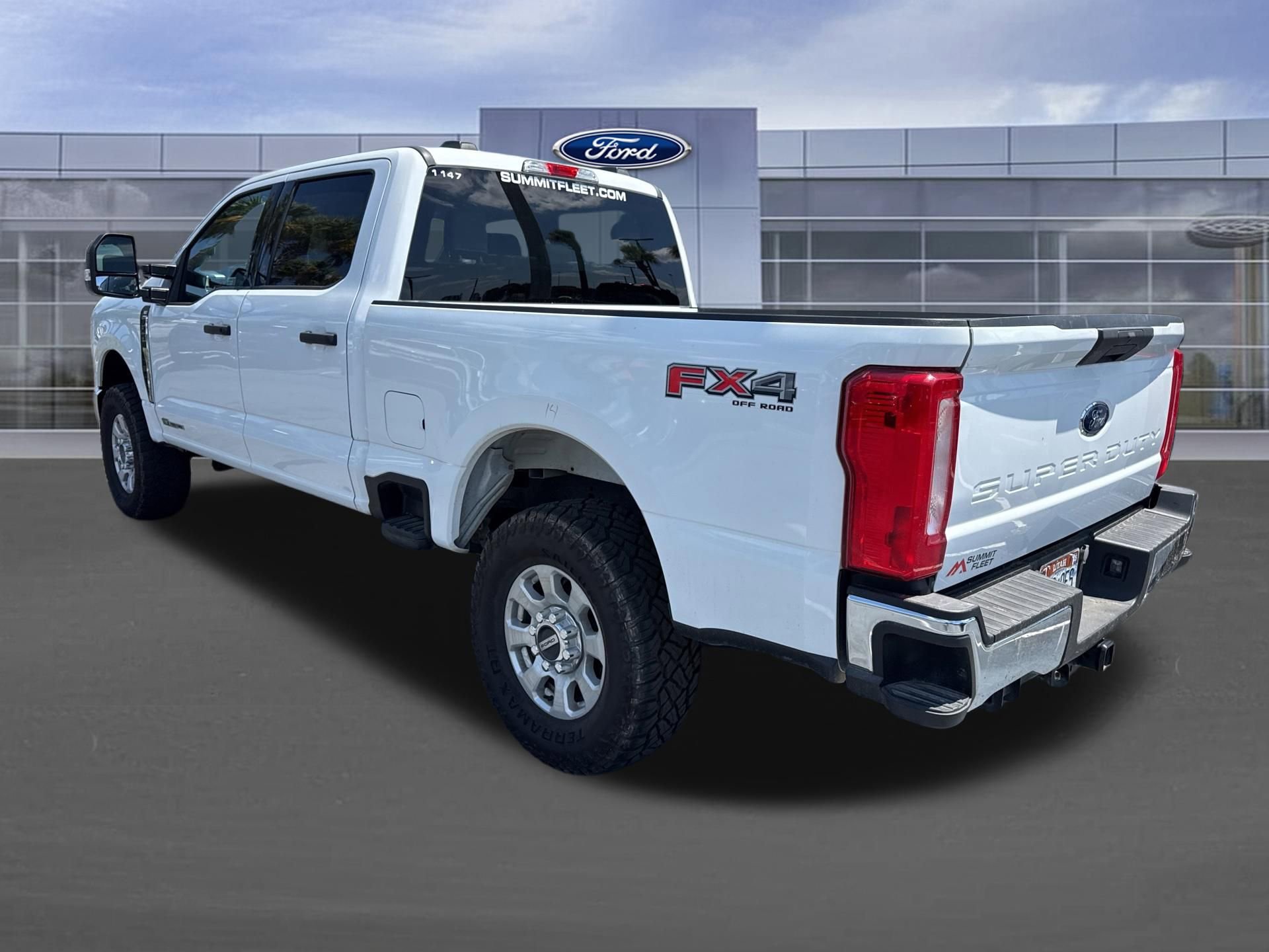 Certified 2024 Ford F250 XLT w/ FX4 Off-Road Package AWD/4WD image 5