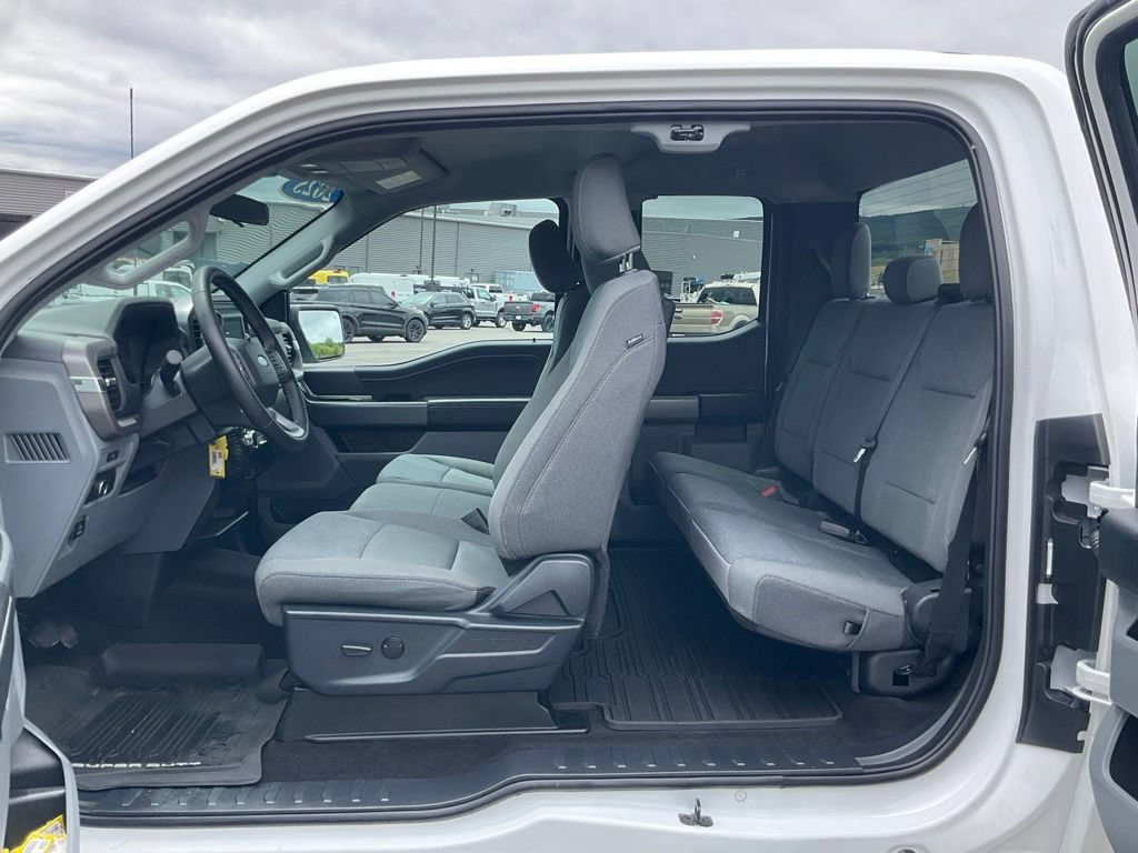 Certified 2025 Ford F150 XLT w/ Equipment Group 301A Standard AWD/4WD image 24