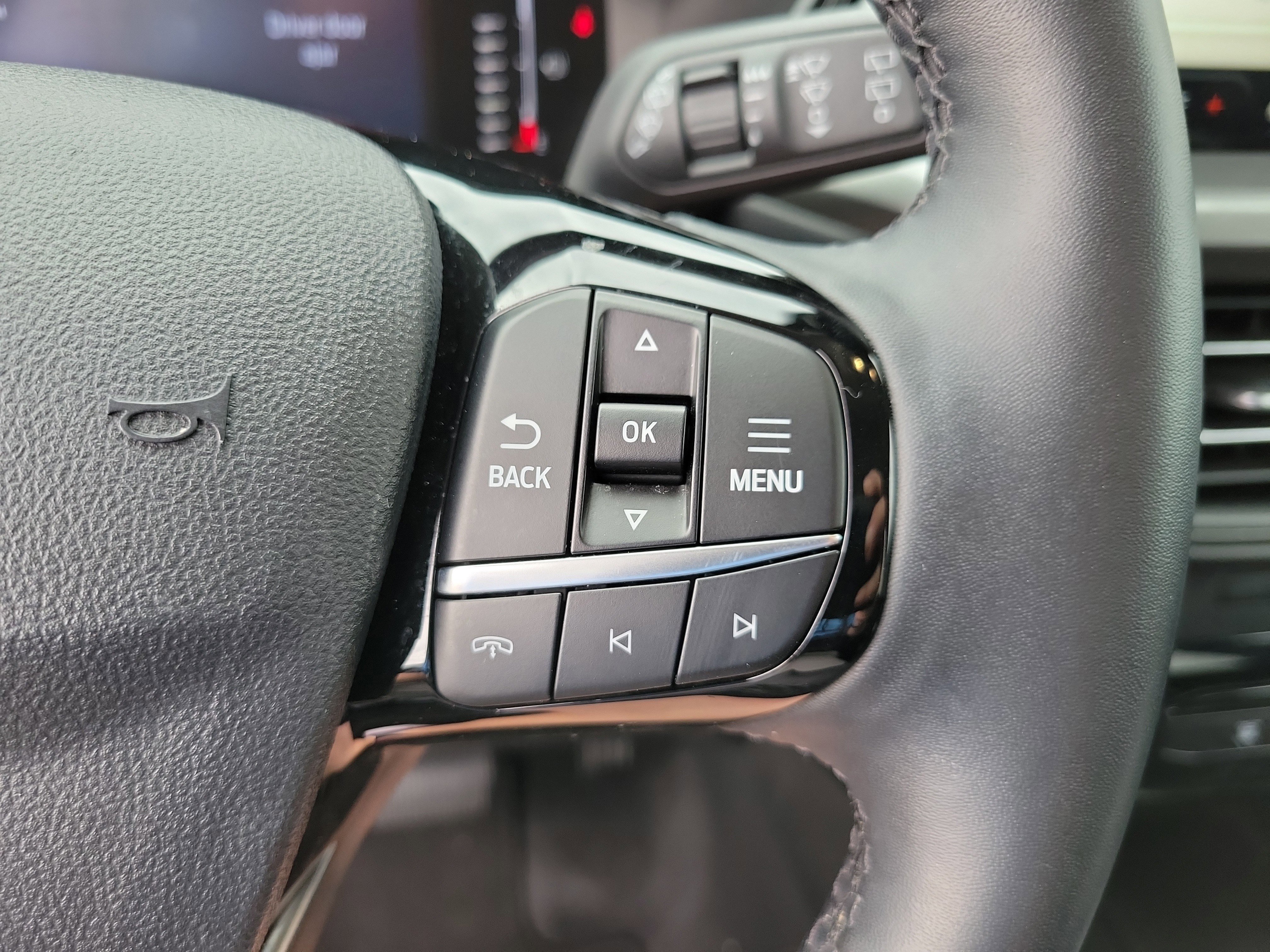 Certified 2024 Ford Escape Active w/ Tech Pack #1 image 29