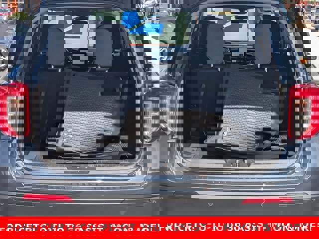 Certified 2022 Ford Explorer XLT w/ Equipment Group 202A image 27