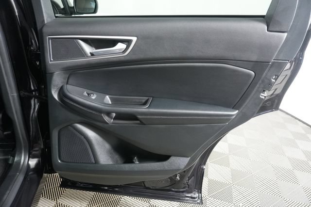 Certified 2022 Ford Edge SEL w/ Convenience Package AWD/4WD image 33