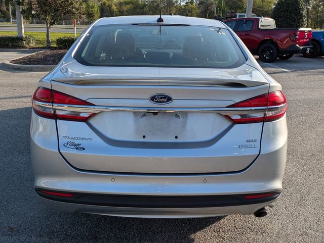 Certified 2018 Ford Fusion SE w/ Equipment Group 201A image 4