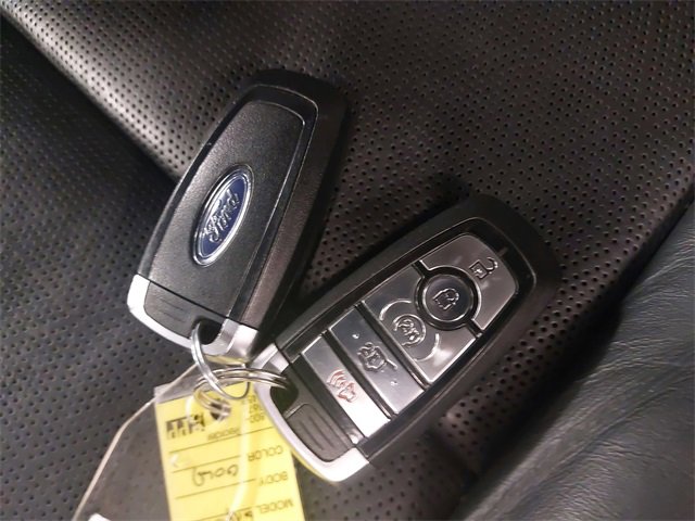 Certified 2021 Ford Explorer Platinum w/ Equipment Group 601A image 34