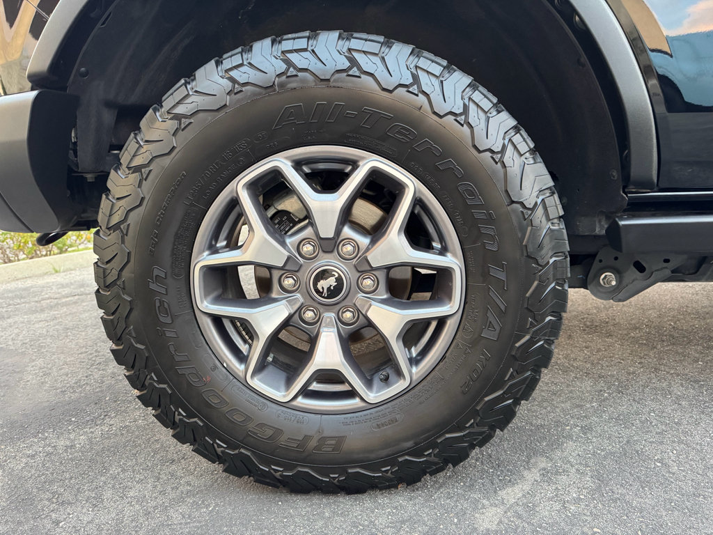 Certified 2025 Ford Bronco Badlands AWD/4WD image 10