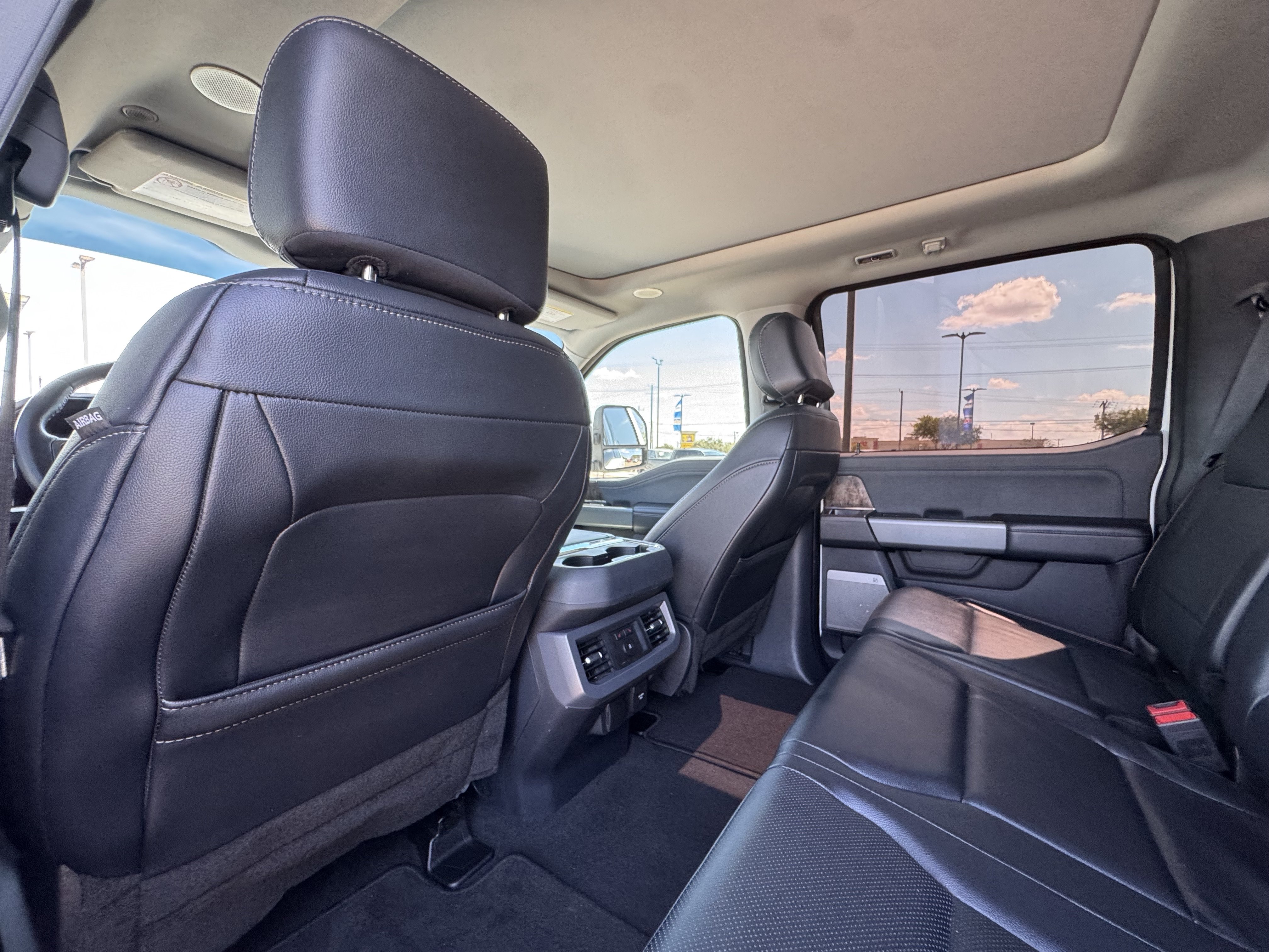 Certified 2024 Ford F250 Lariat w/ Lariat Ultimate Package AWD/4WD image 28