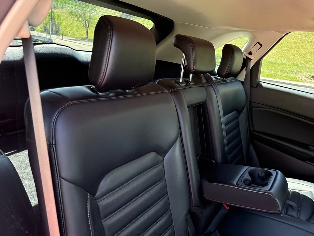 Certified 2024 Ford Edge SEL AWD/4WD image 26