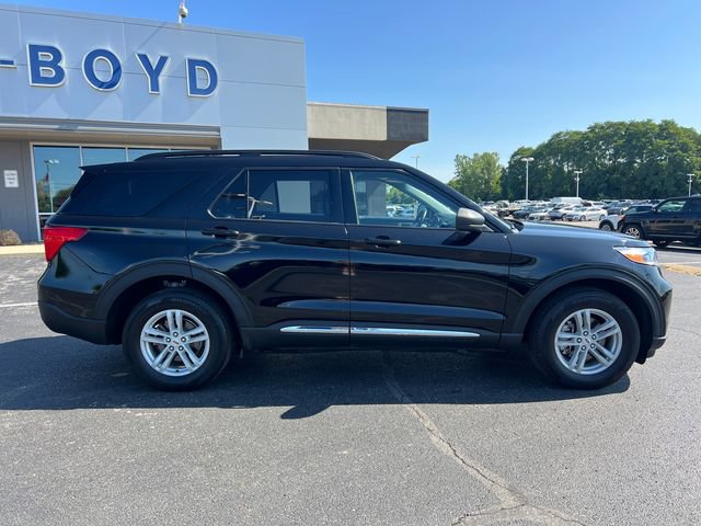 Certified 2024 Ford Explorer XLT w/ Equipment Group 202A AWD/4WD image 9