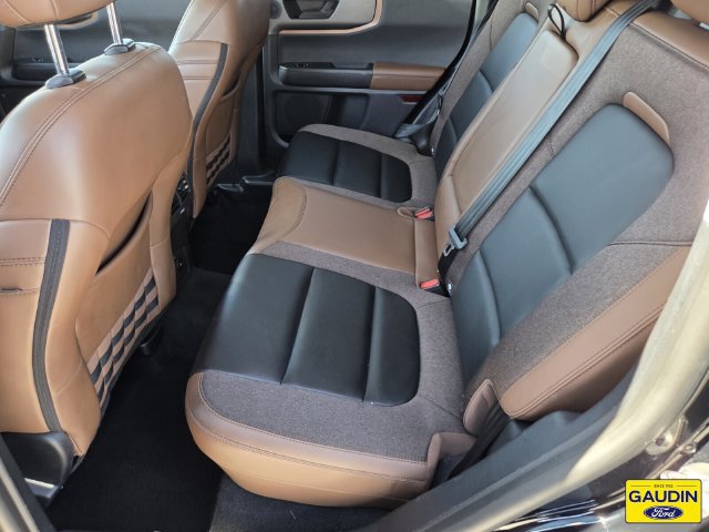 Certified 2025 Ford Bronco Sport Outer Banks w/ Outer Banks Tech Package+ AWD/4WD image 12