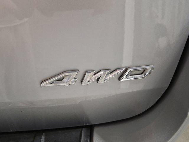 Certified 2023 Ford Explorer Platinum w/ Technology Package AWD/4WD image 22