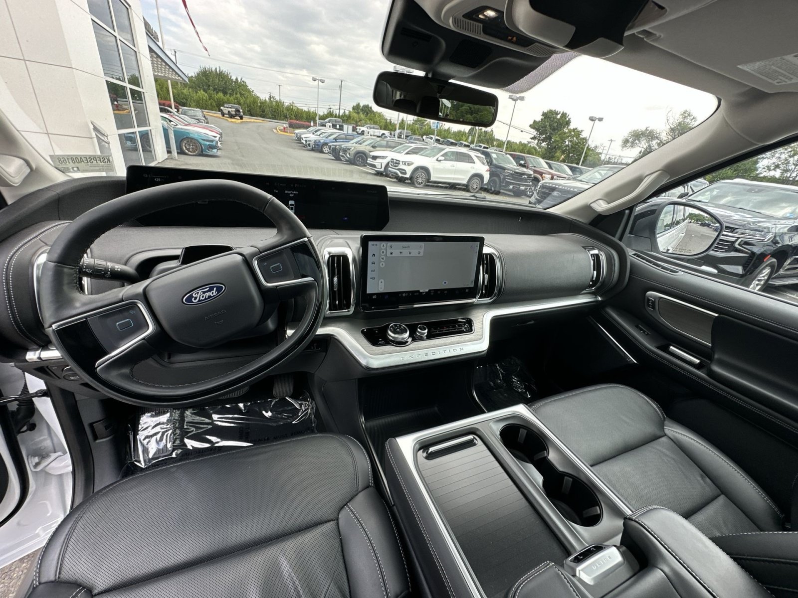 Certified 2025 Ford Expedition Max Platinum AWD/4WD image 31