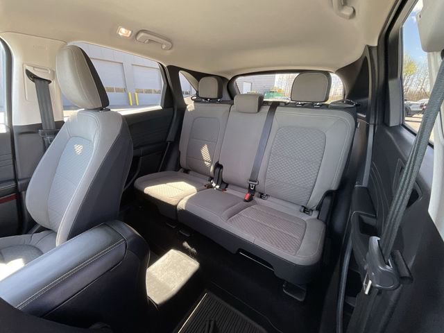 Certified 2022 Ford Escape SE w/ Cold Weather Package AWD/4WD image 22