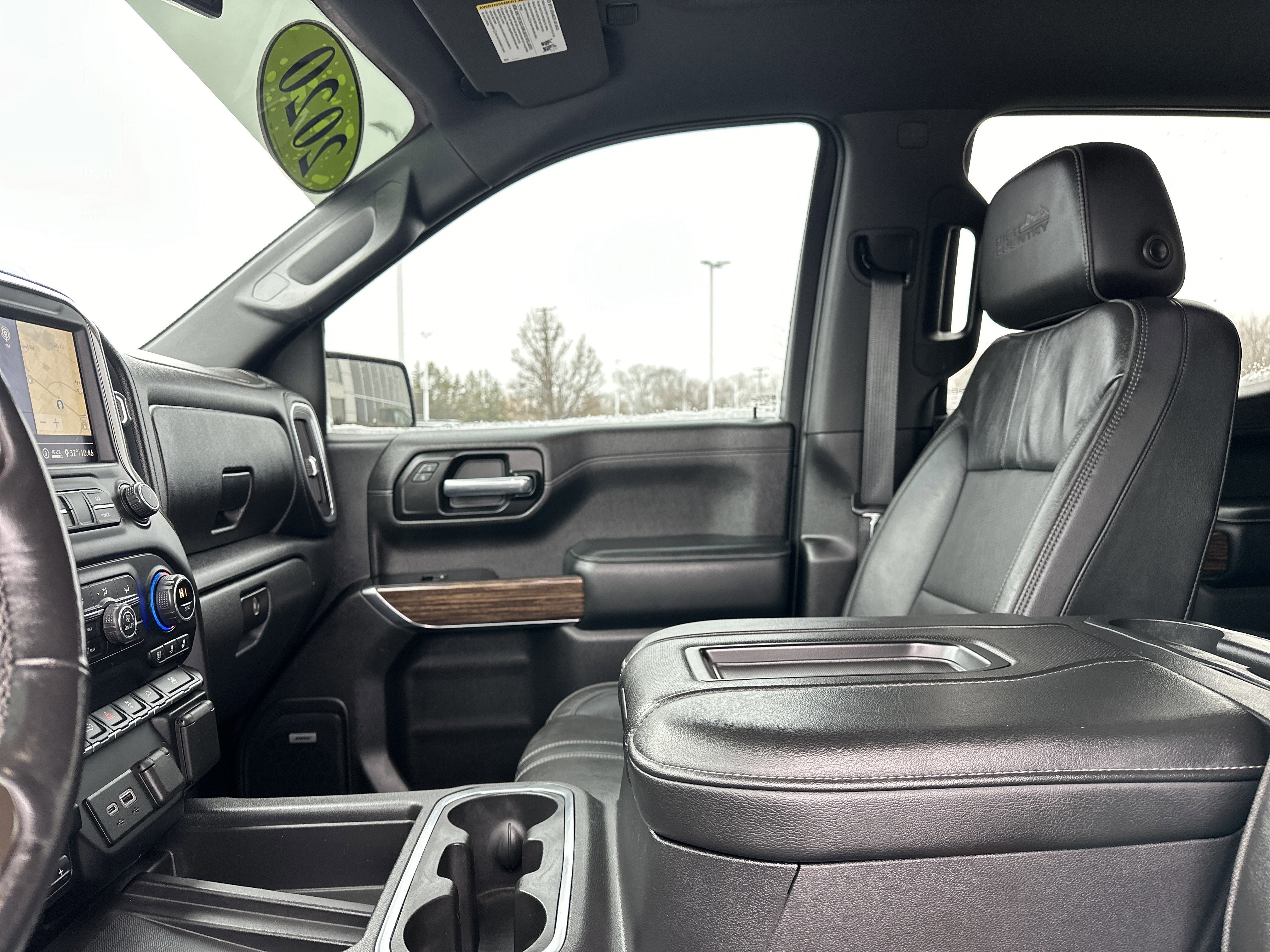 Used 2020 Chevrolet Silverado 1500 High Country image 24