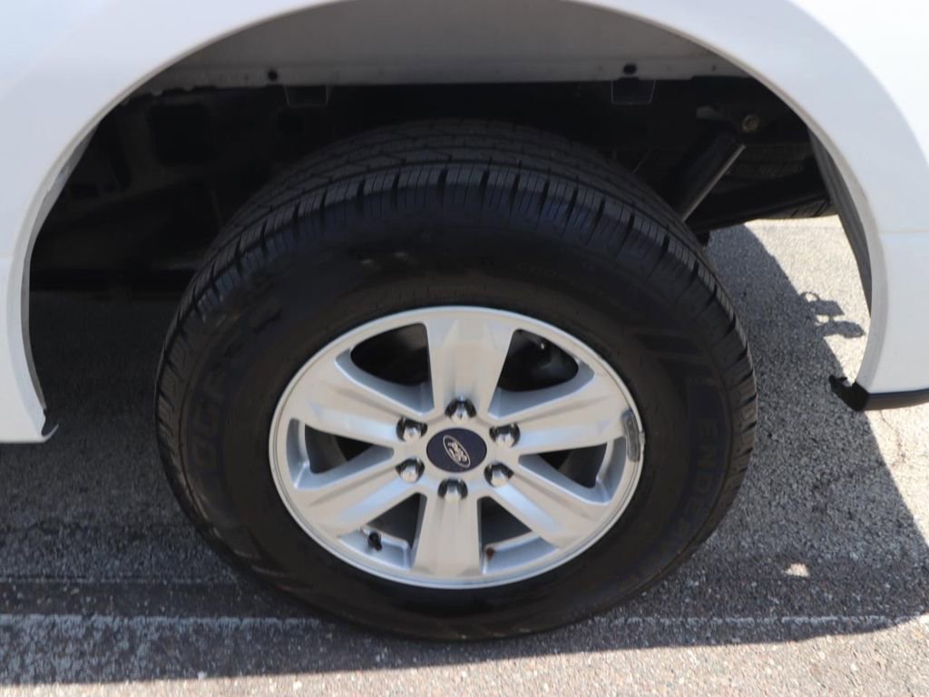 Certified 2018 Ford F150 XLT RWD image 14