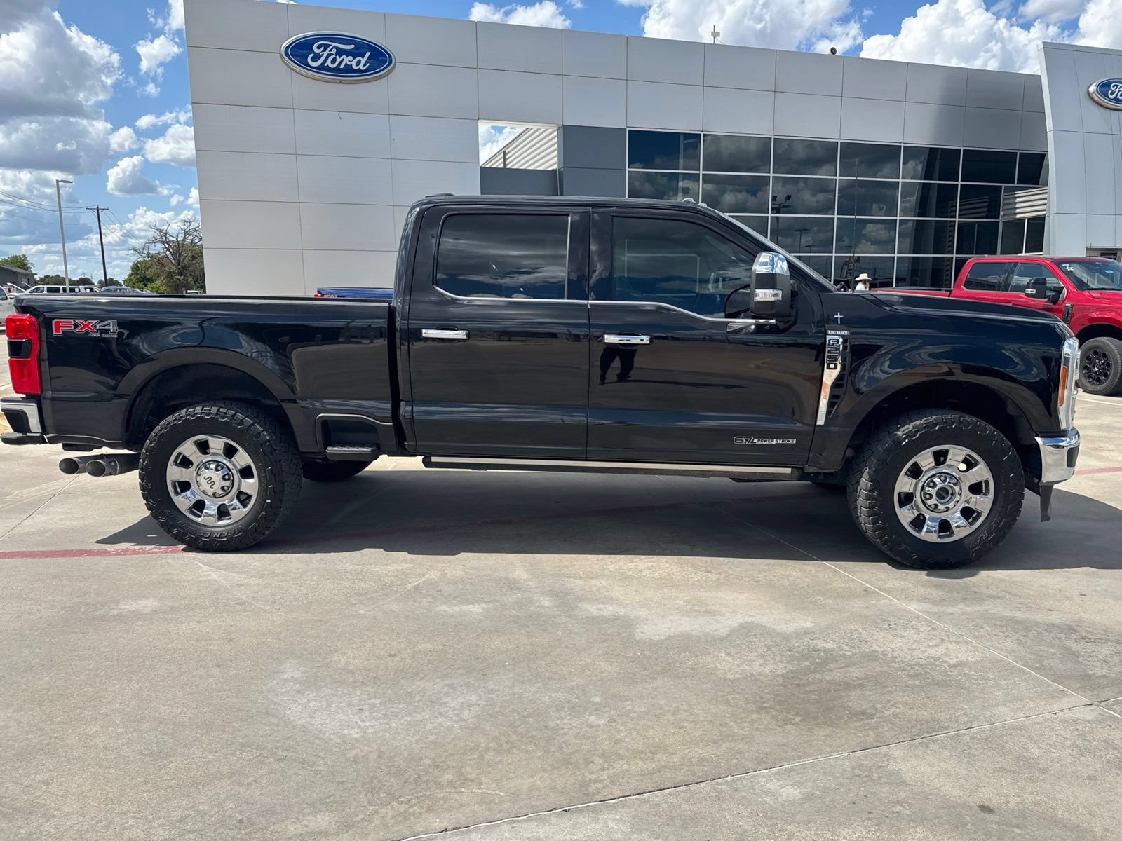 Certified 2023 Ford F250 King Ranch w/ Chrome Package AWD/4WD image 2