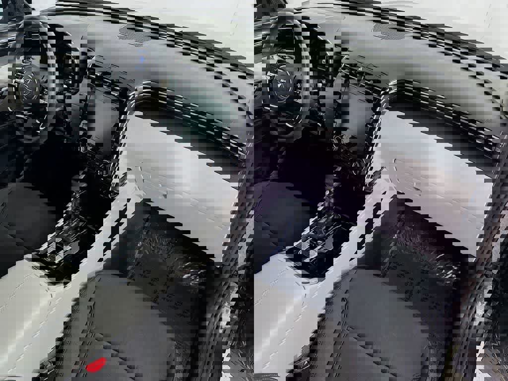 Used 2022 Hyundai Tucson SE image 31