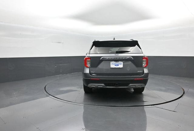 Certified 2024 Ford Explorer XLT w/ Equipment Group 202A AWD/4WD image 6