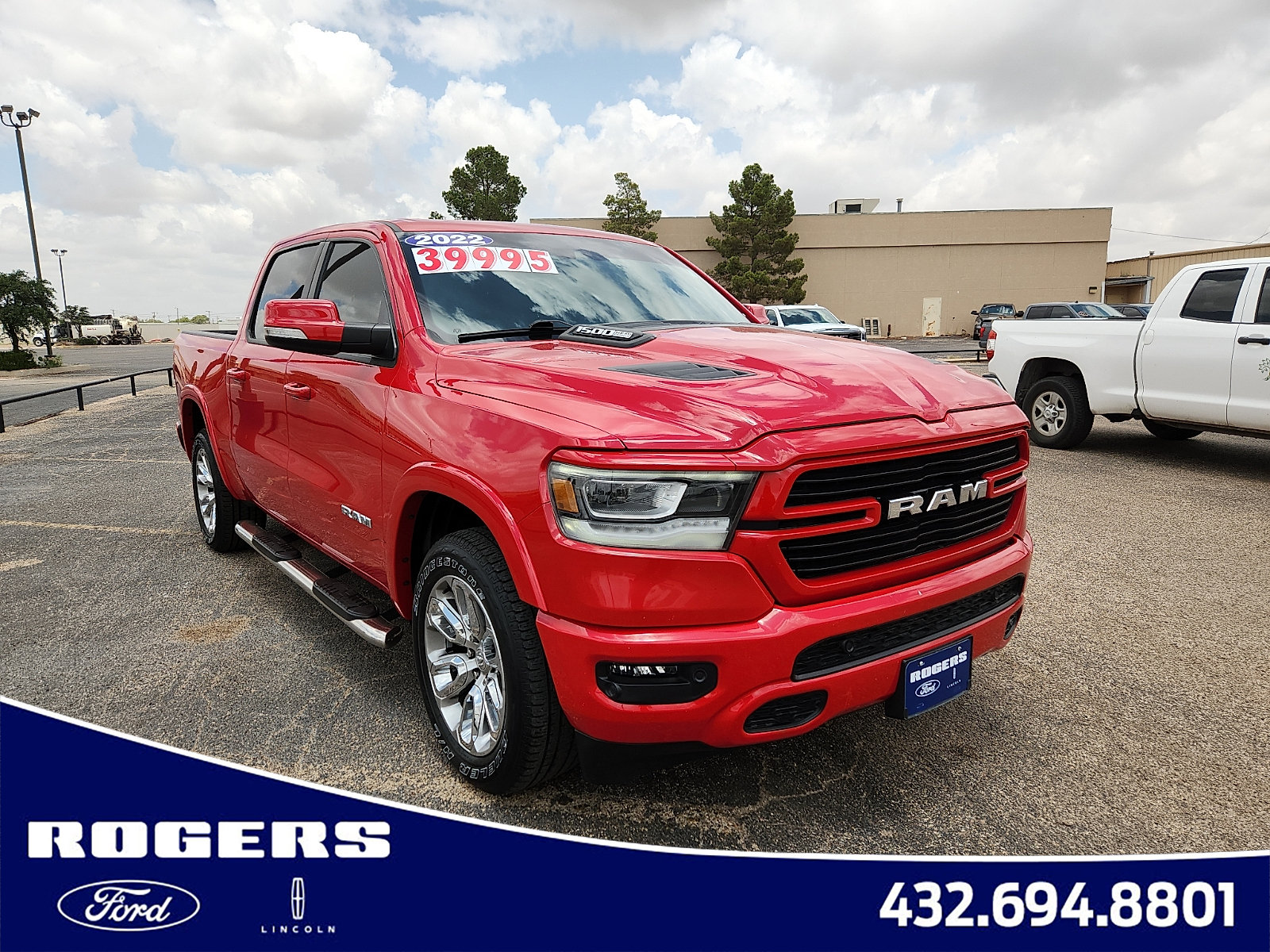Used 2022 RAM 1500 Laramie w/ Sport Appearance Package