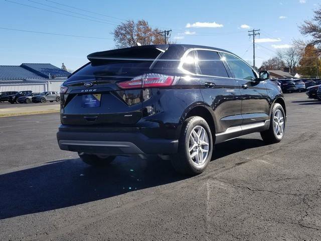 Certified 2024 Ford Edge SEL w/ Convenience Package image 3