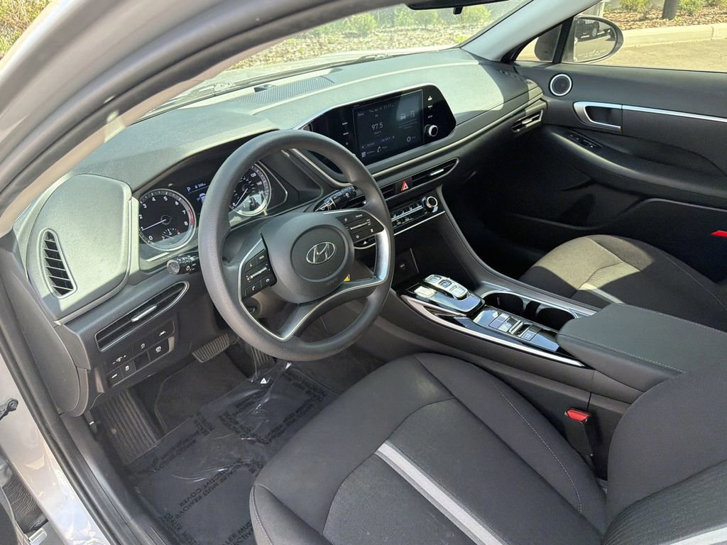 Used 2023 Hyundai Sonata SE FWD image 17