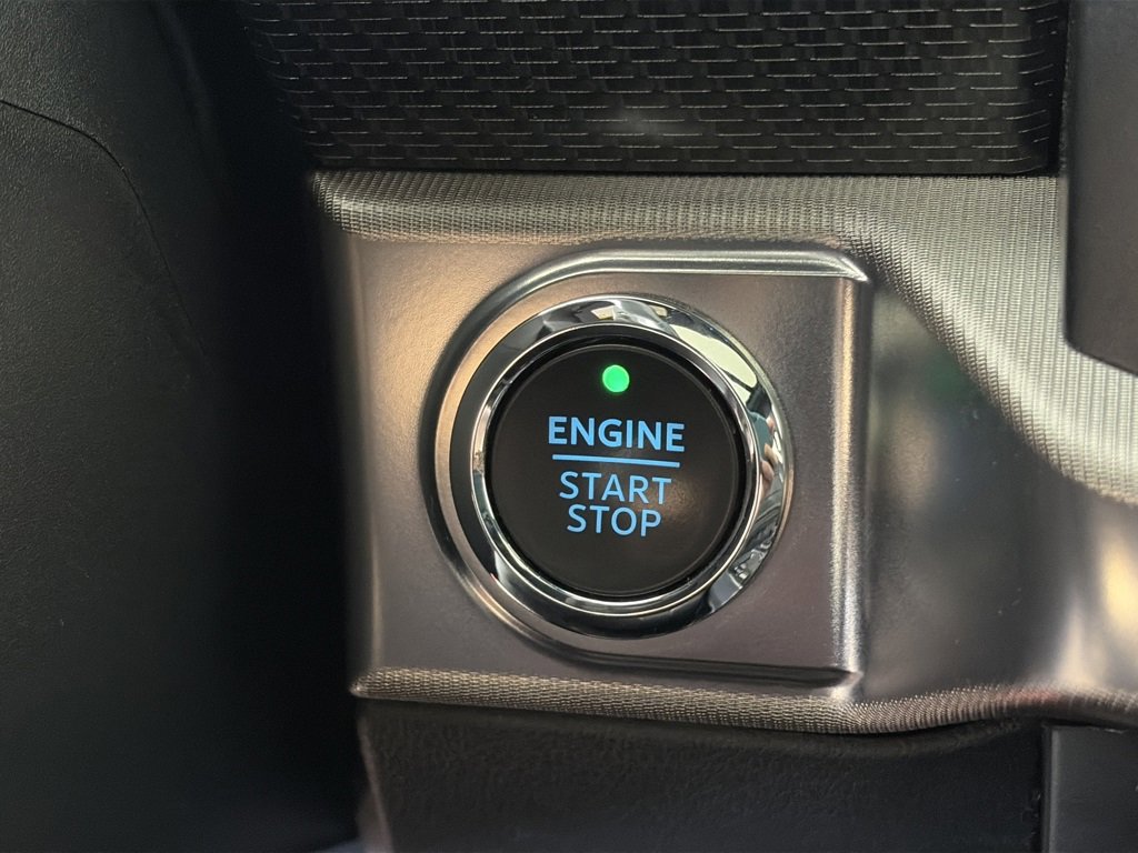 Certified 2023 Ford F150 Raptor w/ Raptor Carbon Fiber Package image 25