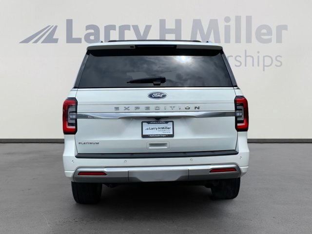 Certified 2023 Ford Expedition Platinum AWD/4WD image 4