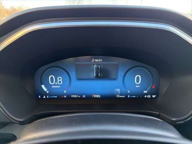 Certified 2023 Ford Escape Platinum w/ Premium Technology Package image 46