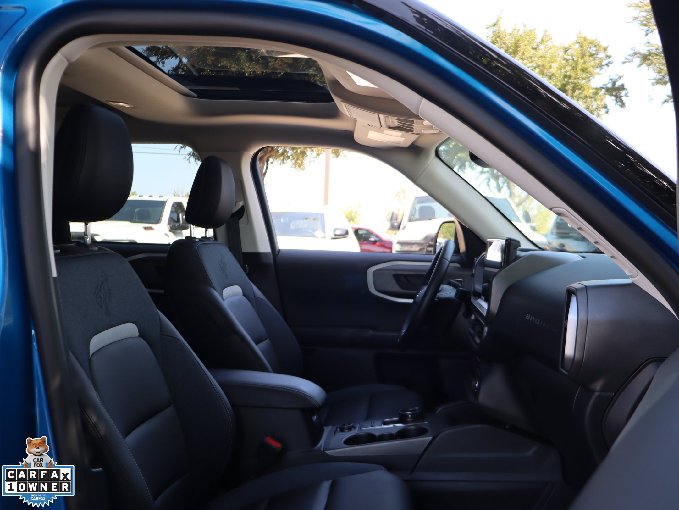 Certified 2025 Ford Bronco Sport Outer Banks w/ Outer Banks Tech Package+ AWD/4WD image 32