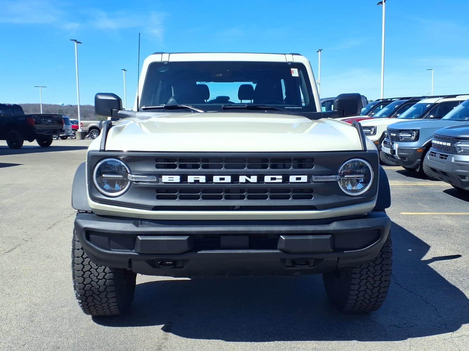 Certified 2025 Ford Bronco 2-Door w/ Sasquatch Package image 6
