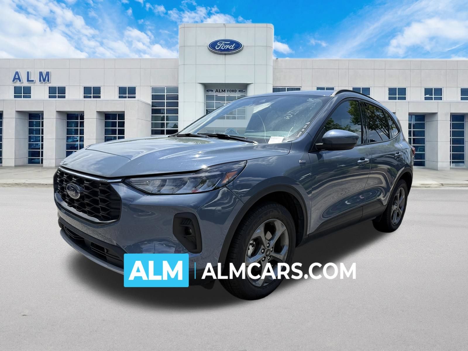 Certified 2025 Ford Escape ST-Line Select AWD/4WD image 1