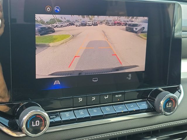 Used 2024 Chevrolet Colorado LT w/ LT Convenience Package RWD image 30
