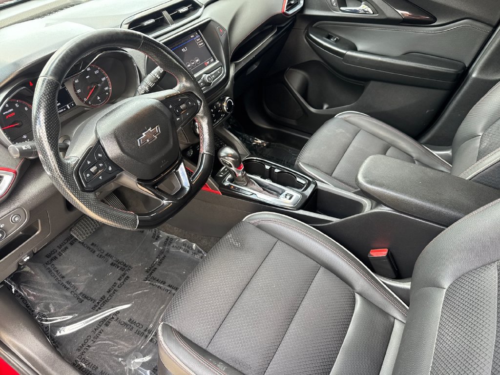Used 2022 Chevrolet TrailBlazer RS FWD image 9