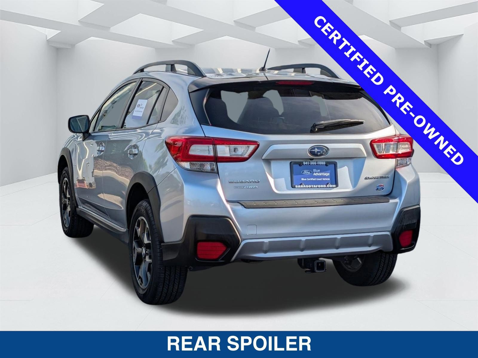 Used 2018 Subaru Crosstrek 2.0i image 2
