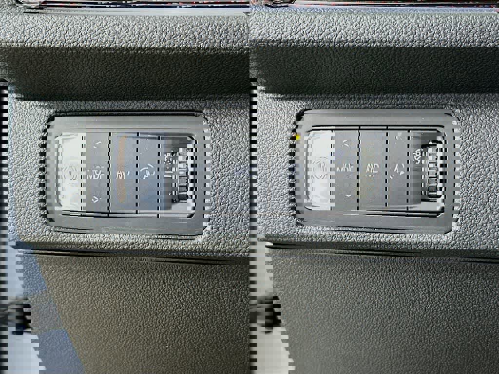 Used 2024 Chevrolet Traverse Z71 w/ LPO, Floor Liner Package image 26