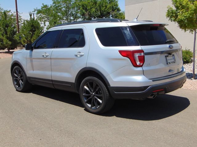 Certified 2018 Ford Explorer XLT w/ Equipment Group 202A AWD/4WD image 4