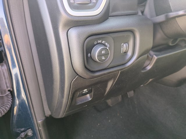 Used 2022 RAM 1500 Big Horn RWD image 17