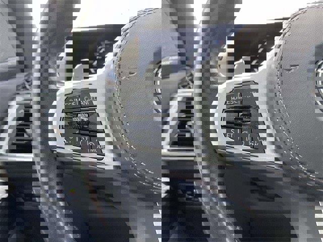 Used 2023 BMW X7 xDrive40i w/ M Sport Package image 27