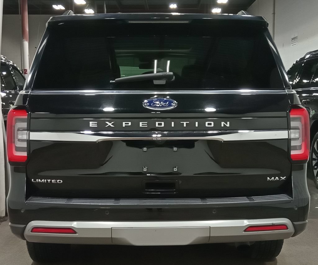Certified 2024 Ford Expedition Max Limited RWD image 4